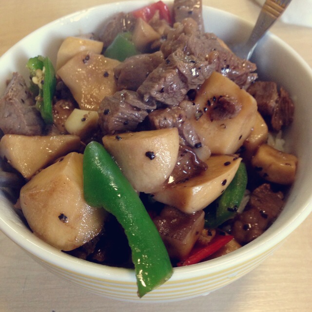 黑椒杏鲍菇牛肉粒