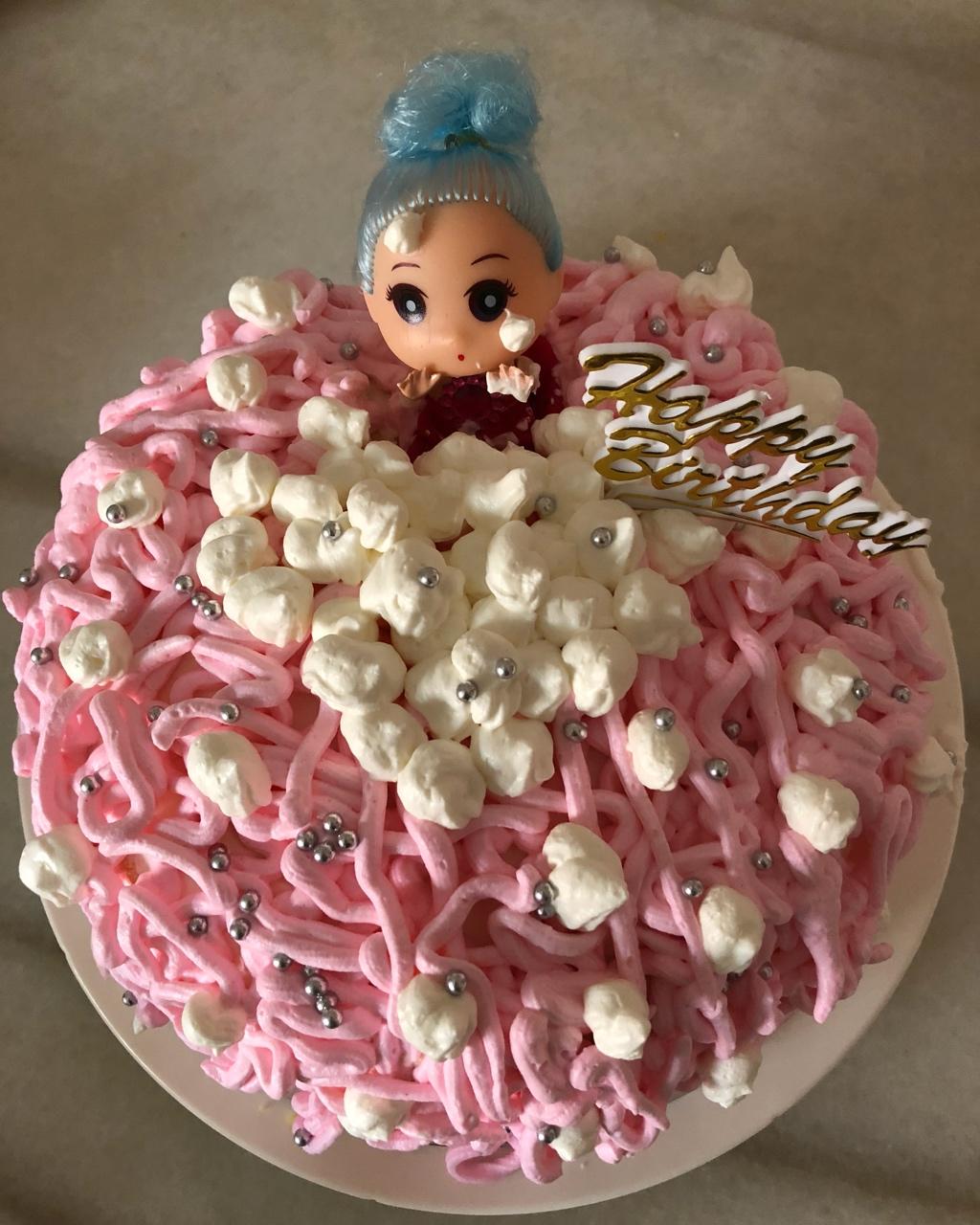 详细步骤制作泡泡浴娃娃蛋糕