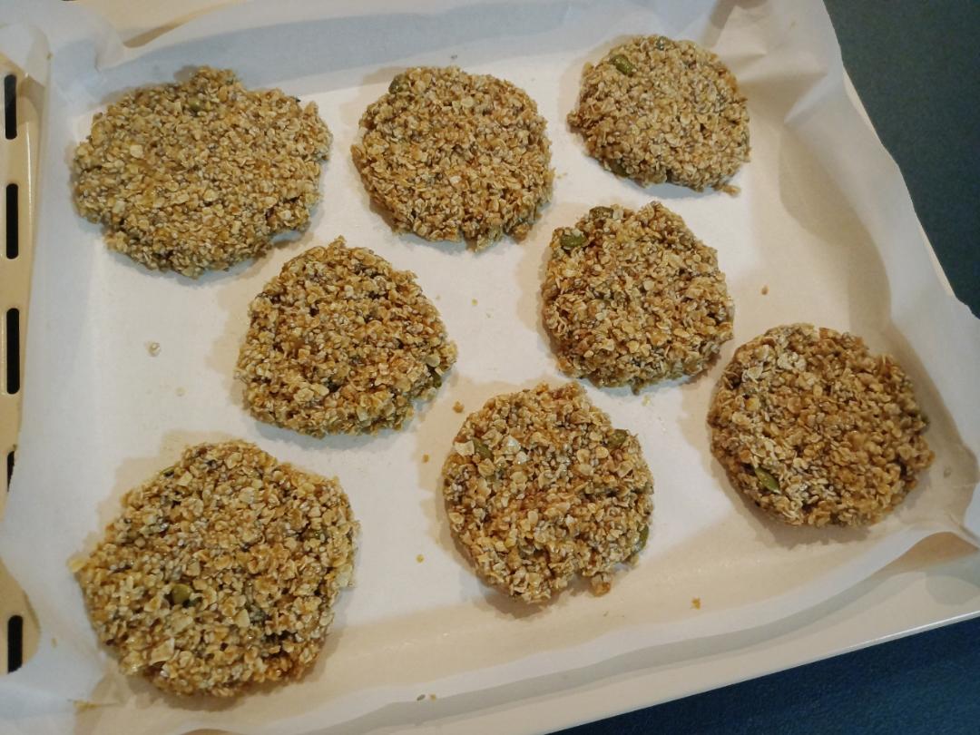 低脂低卡的燕麦饼干！饱腹感超强，做法简单！