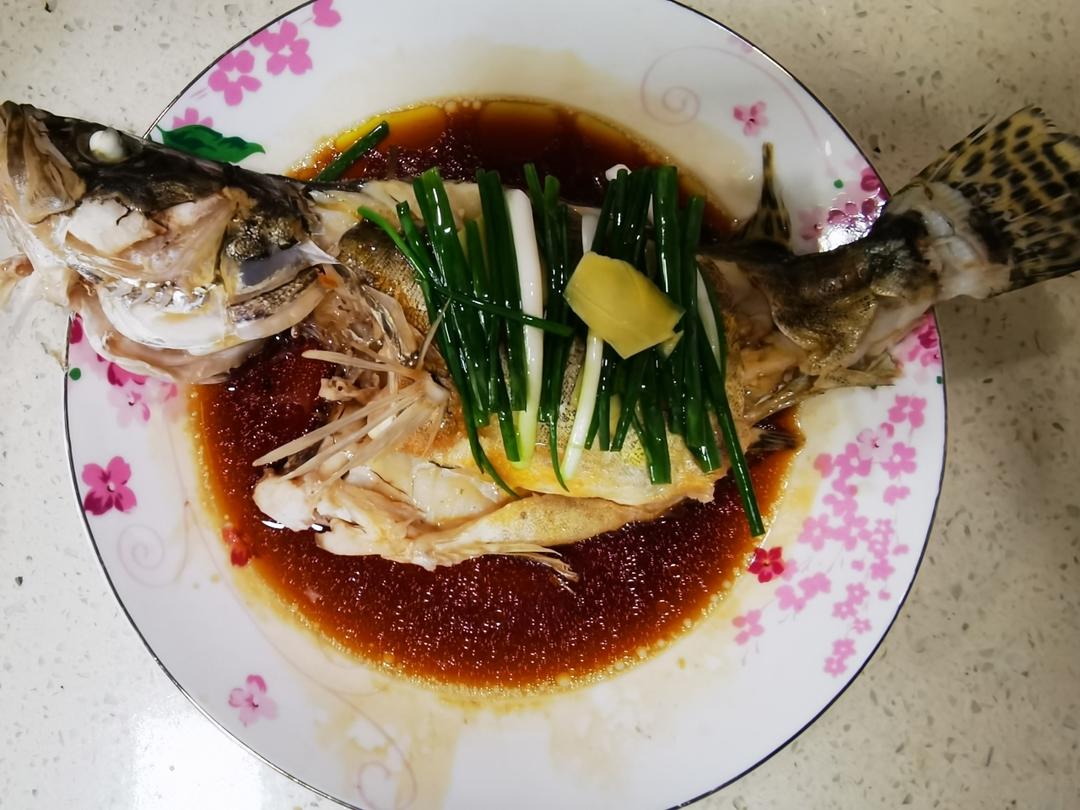 清蒸桂花鱼(鳜鱼)，适合各种清蒸鱼，超级鲜美