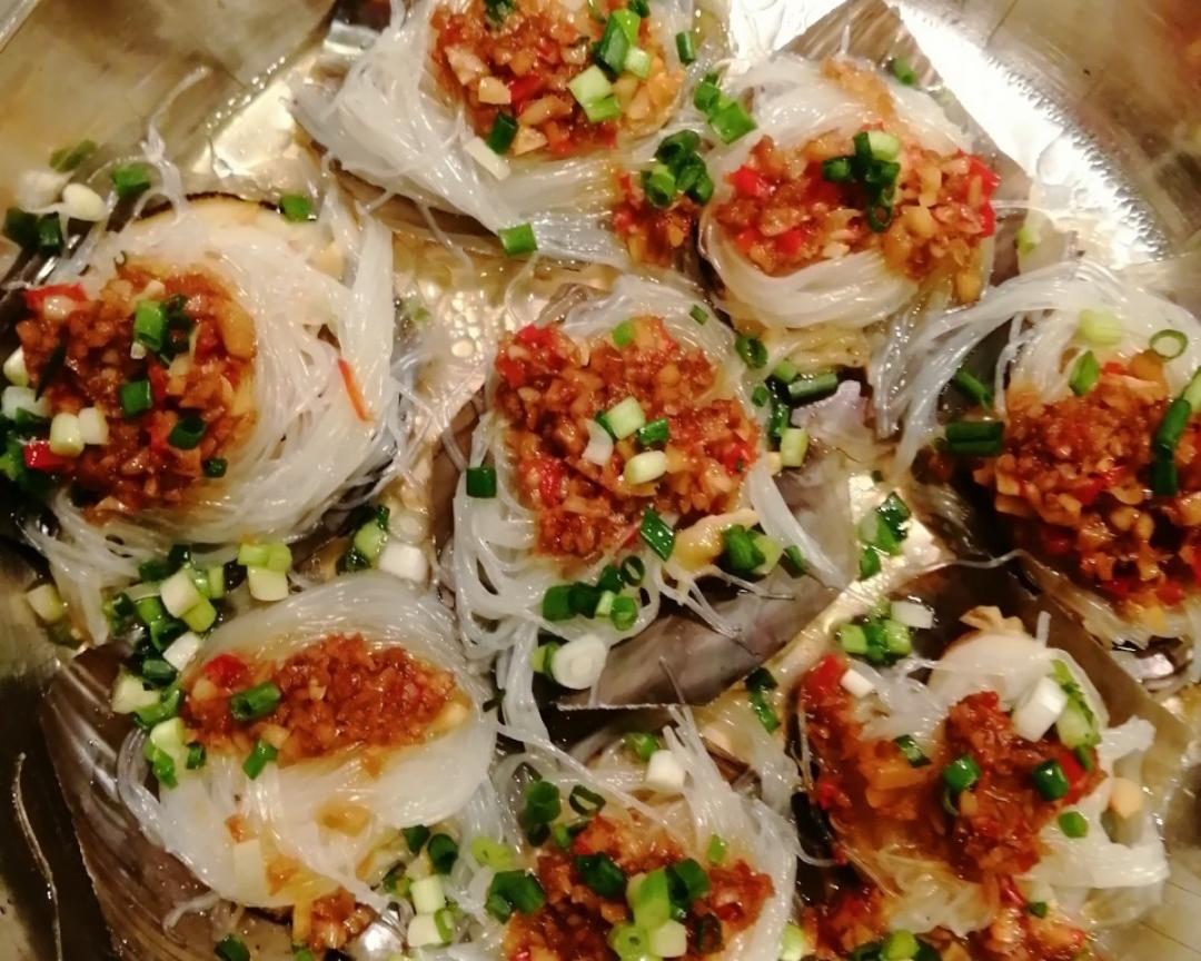 粉丝蒜蓉各种蒸（蒜蓉粉丝蒸带子）