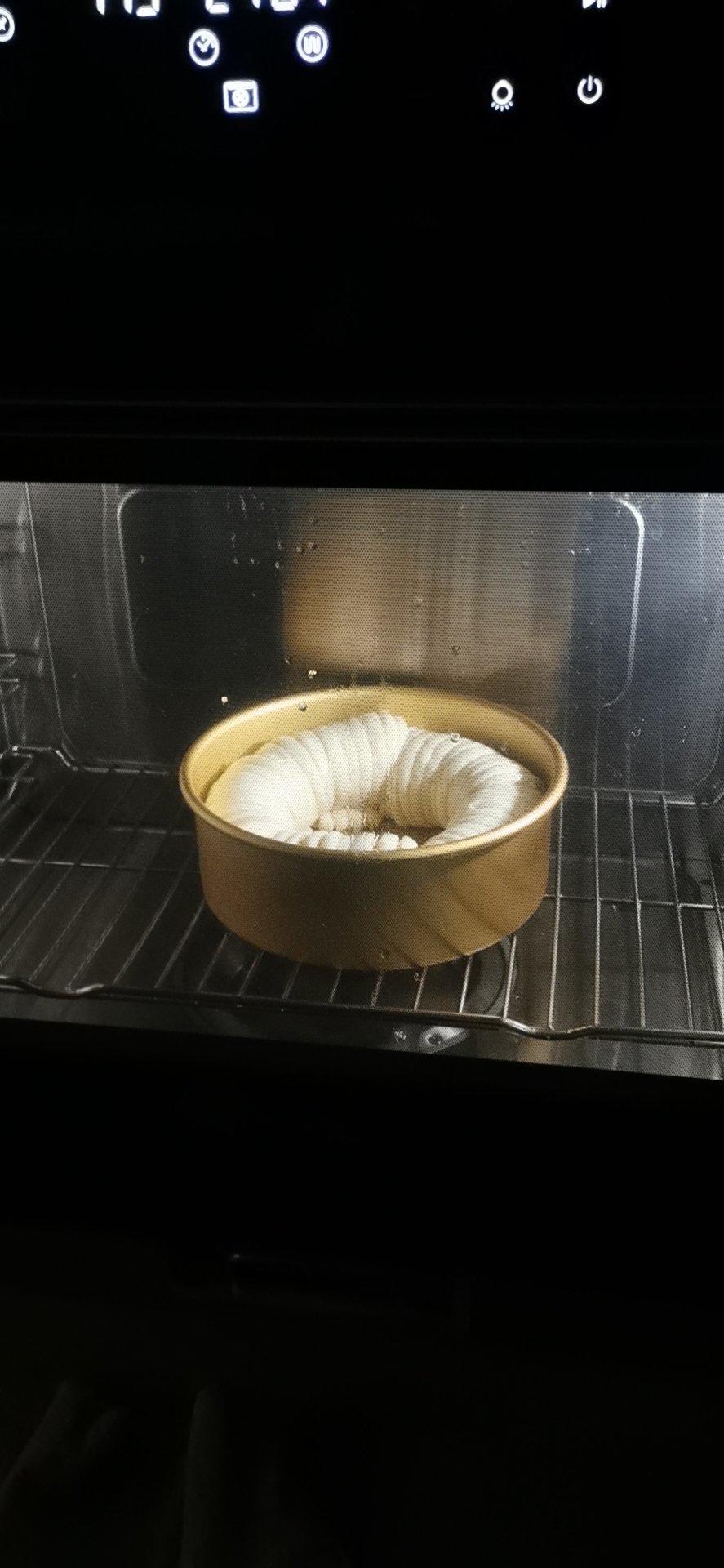 小美  毛线球面包