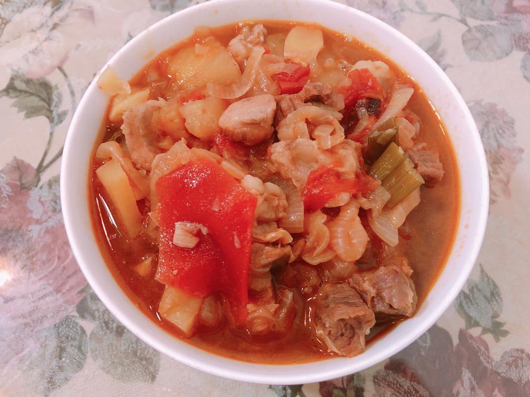 番茄土豆炖牛腩