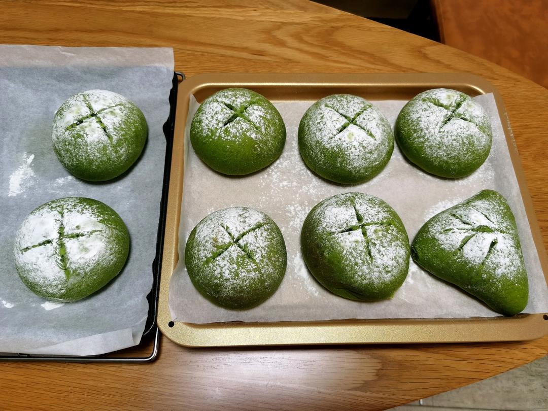抹茶软欧（蜜豆奶酪馅）