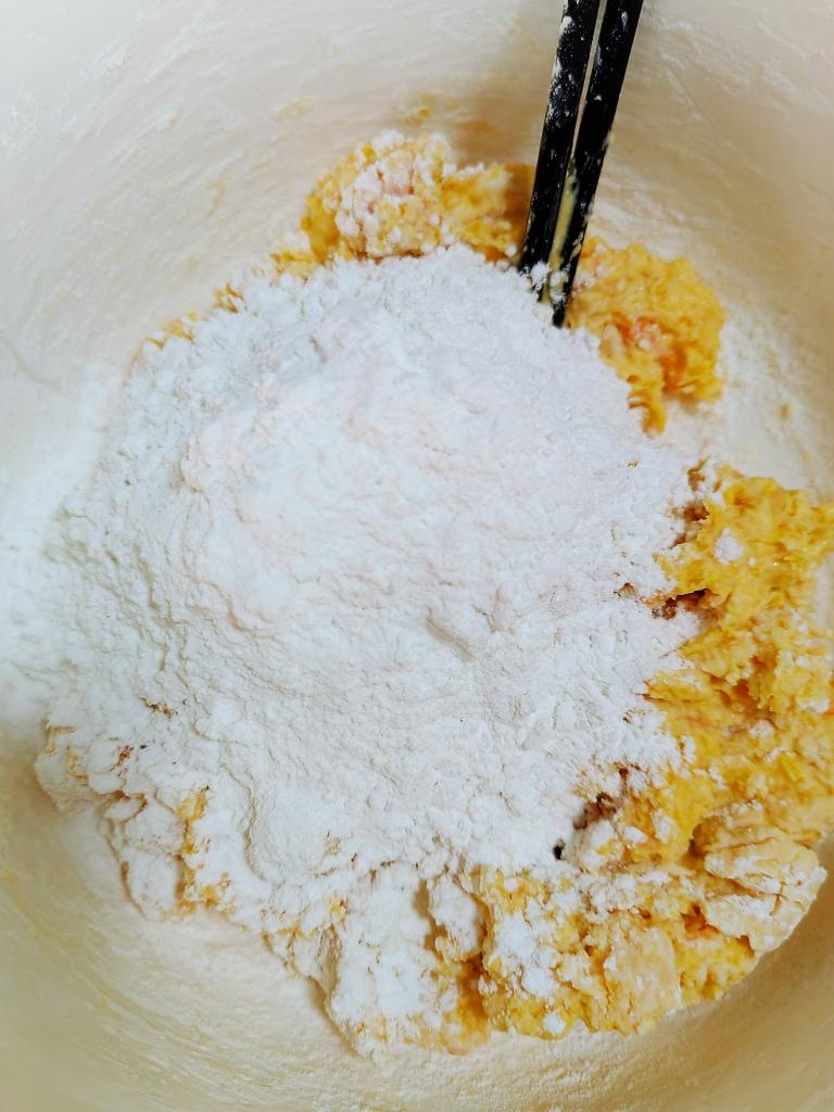 用南瓜做的南瓜豆沙包的做法 步骤9