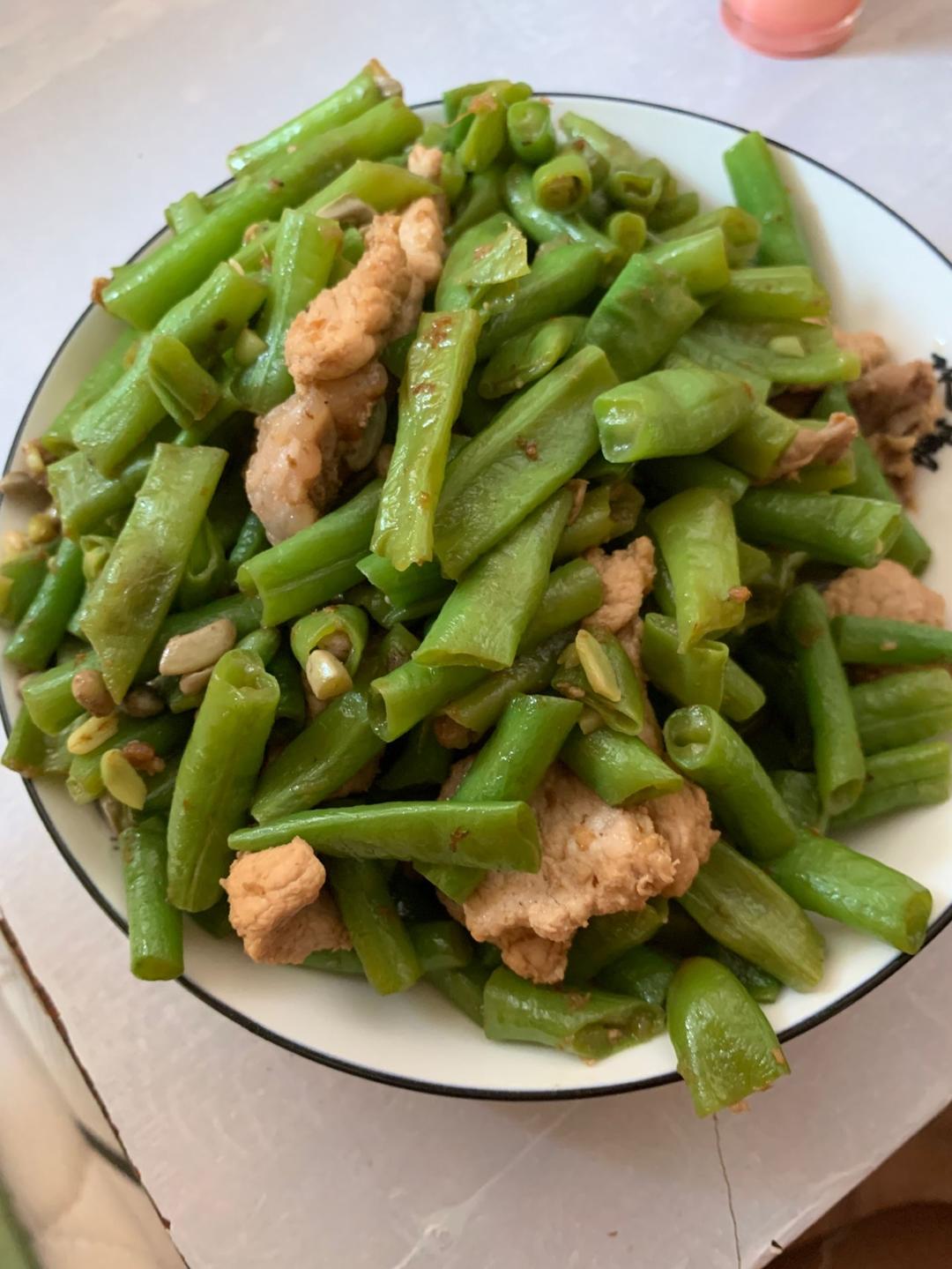 零厨艺的豆角炒肉