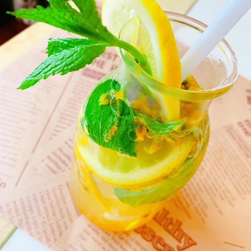 百香果莫吉托（无酒精版）