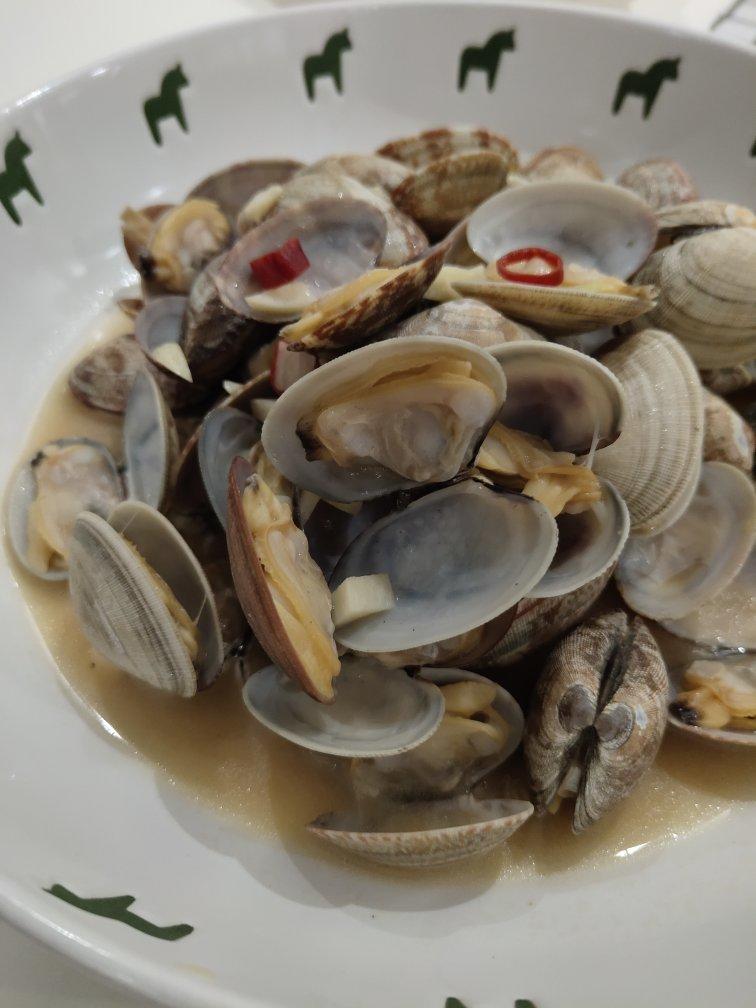 深夜食堂第十三话の 酒蒸蛤蜊