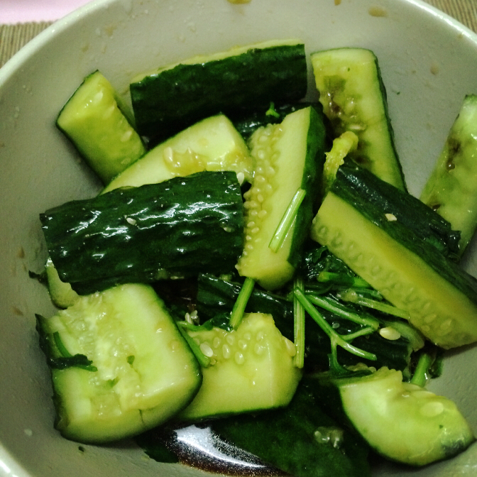 简易凉拌青瓜