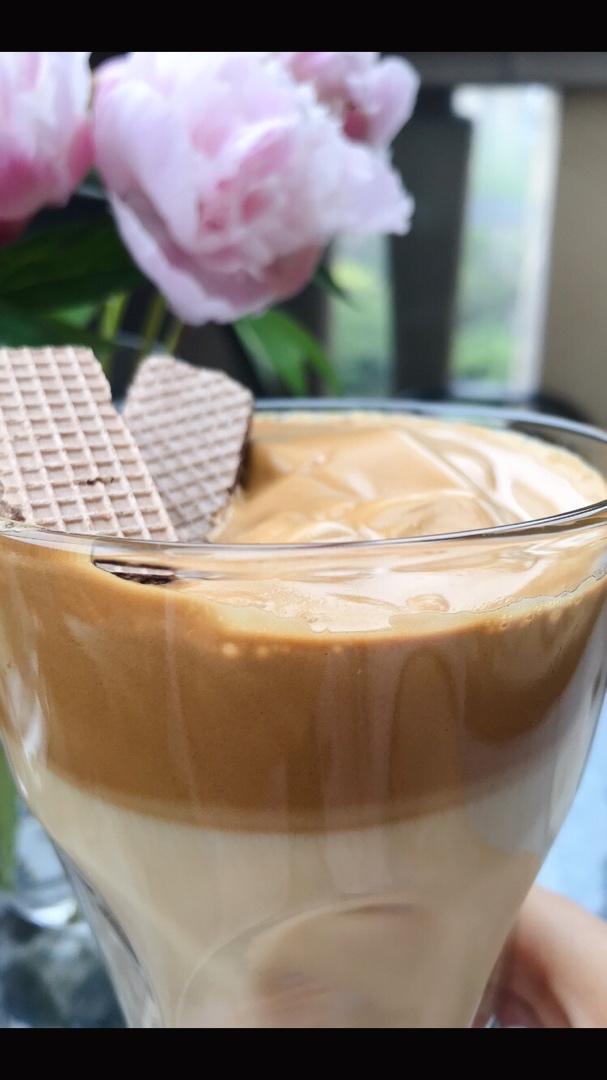 最近超火的泡沫咖啡奶盖☕️又名“4000次咖啡”