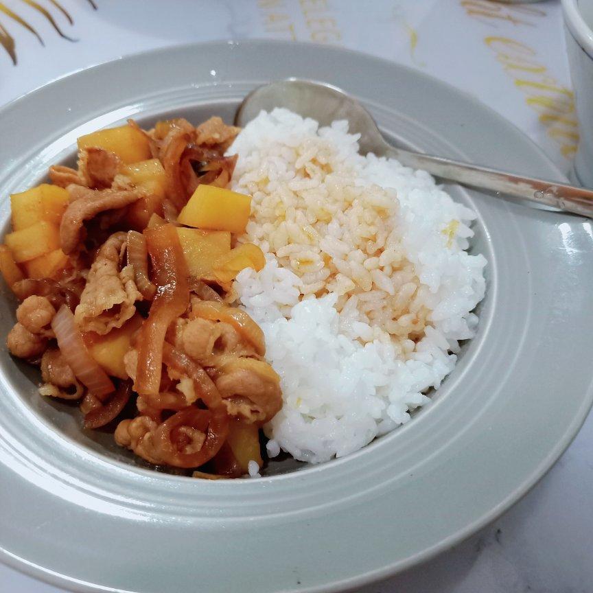 土豆肥牛饭