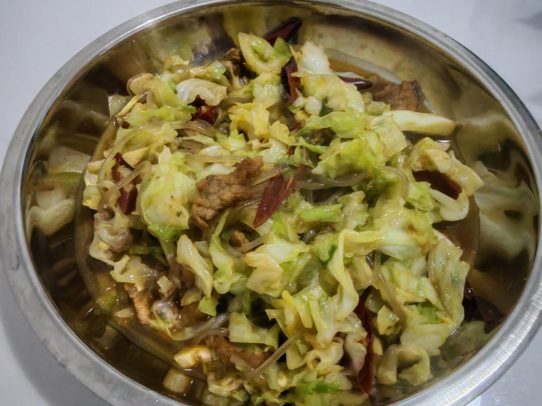 最近爱吃粉丝粉条～包菜炒粉丝