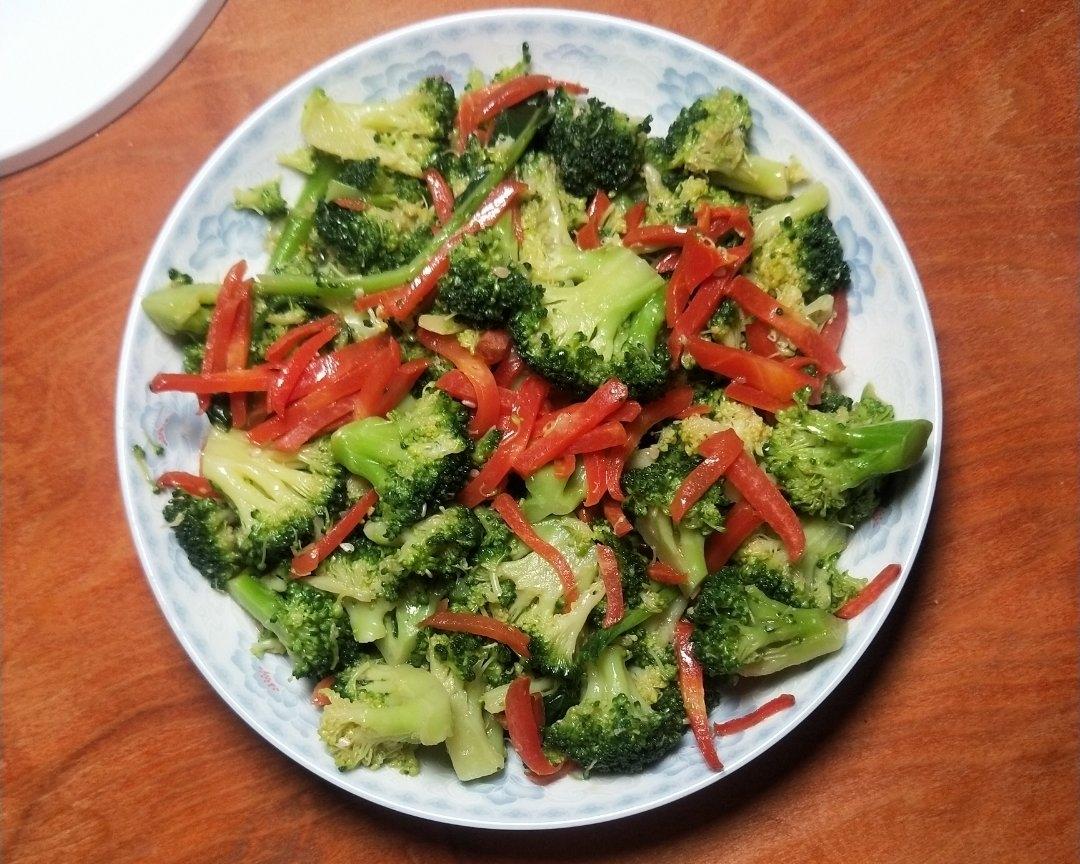 西兰花红萝卜
