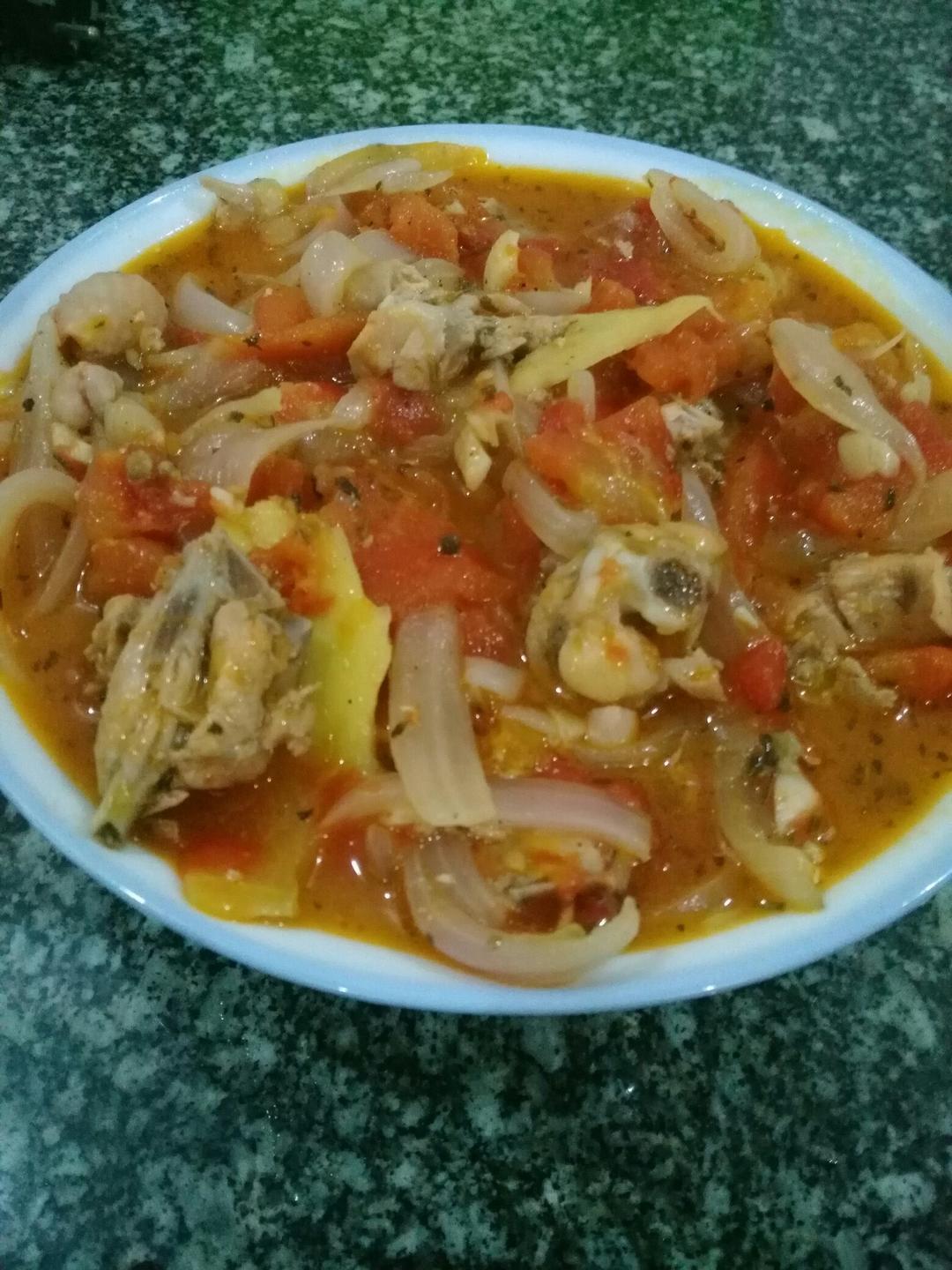 番茄炖鸡胸丨健康·三餐