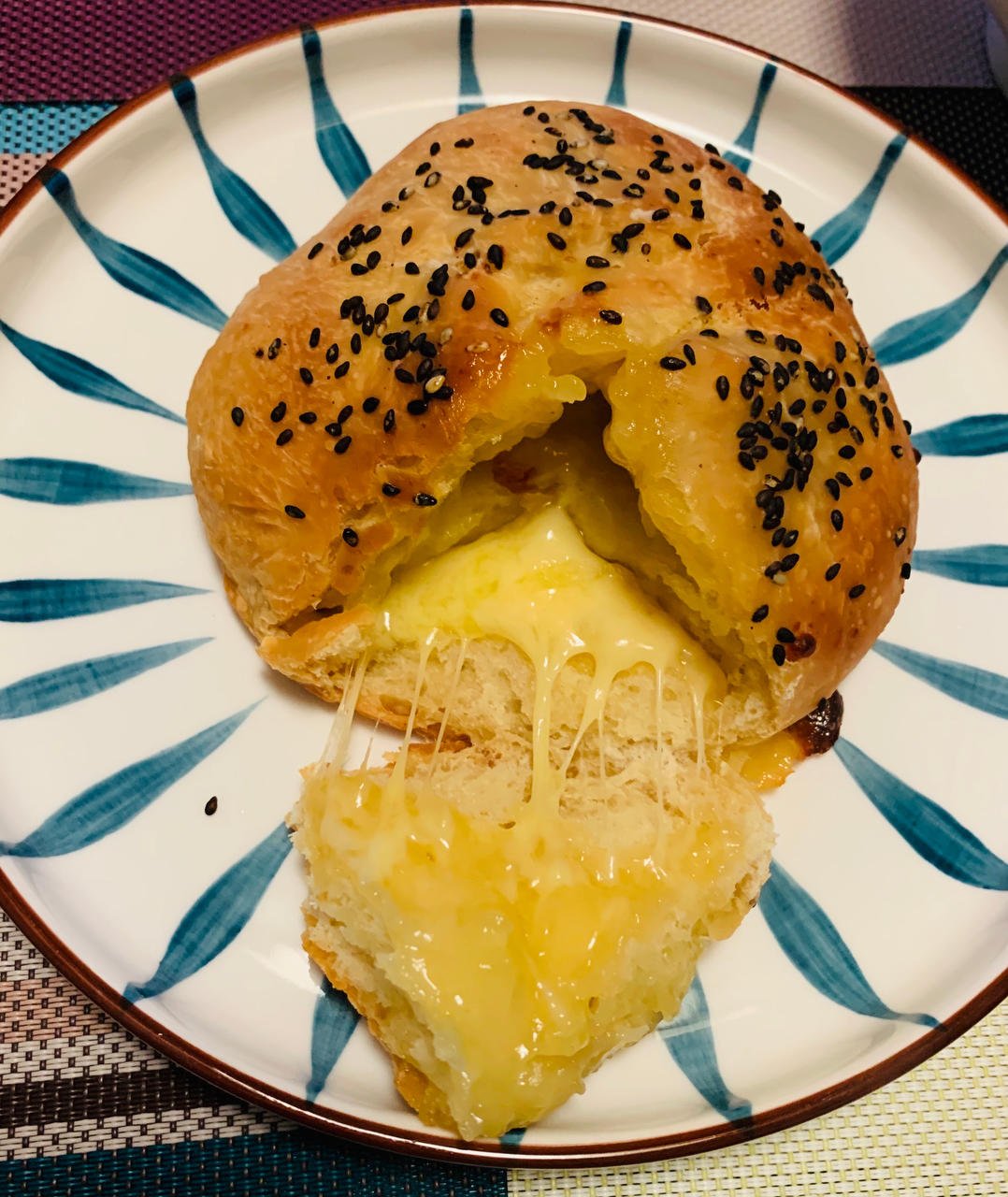 平底锅特色早餐【蒙古奶酪饼】！柔软爆浆会拉丝，超简单！