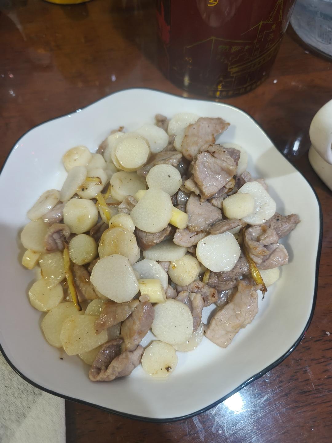 好吃到光盘的山药炒肉片