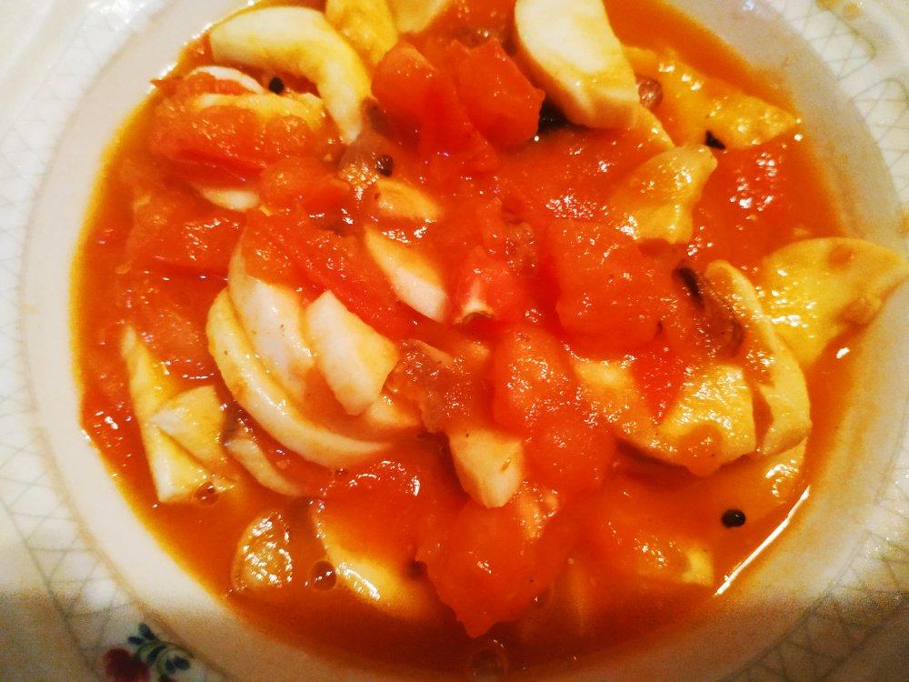 嘴不刁做的西红柿炒杏鲍菇