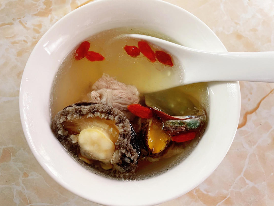 瘦肉鲍鱼汤