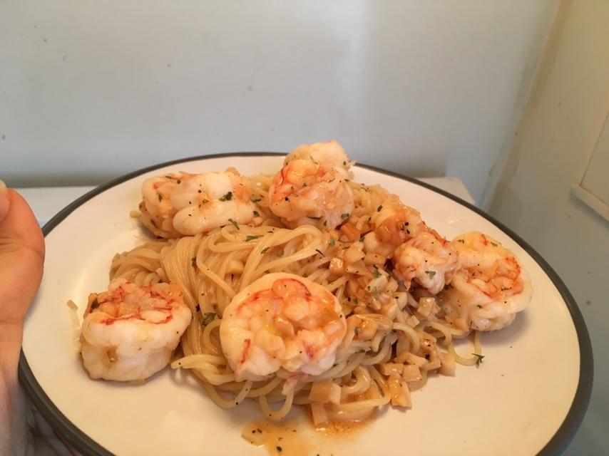 蒜香鲜虾佐意面 Shrimp Scampi