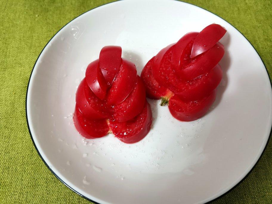 原创《刀切树叶形苹果》