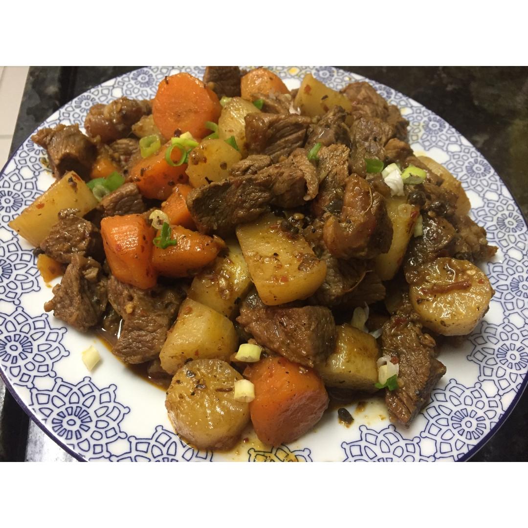 私房红烧牛肉～浓汤版