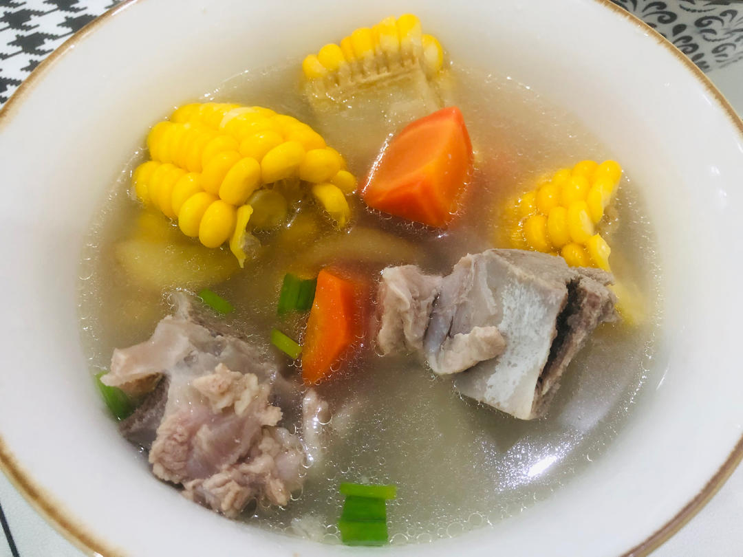 玉米排骨汤