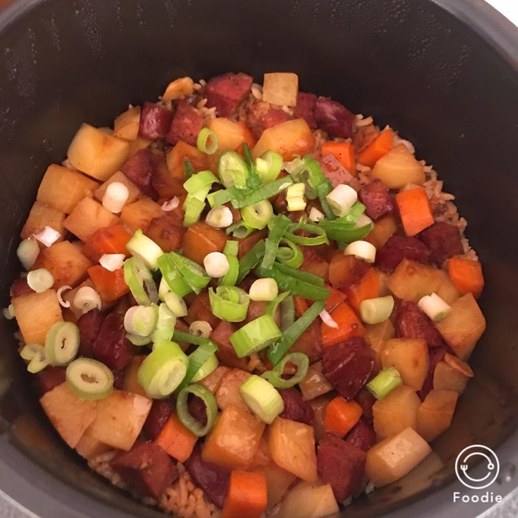 土豆焖饭（电饭锅版）