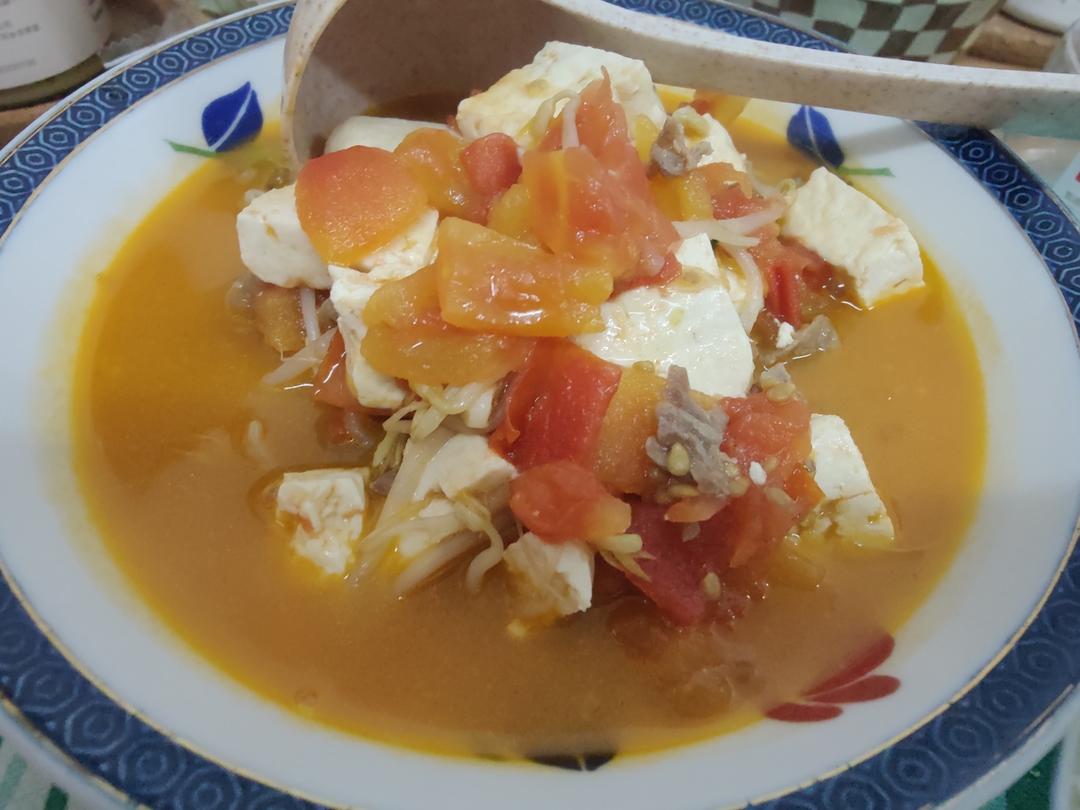 番茄牛肉豆芽汤