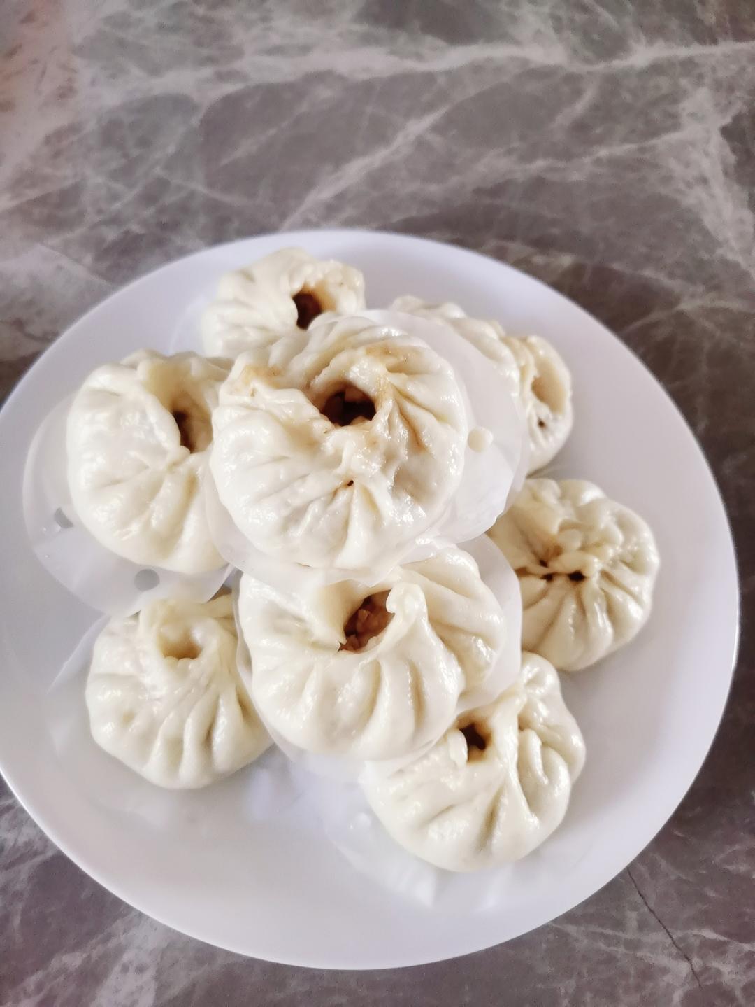 酱肉包 哎呀 太香了！