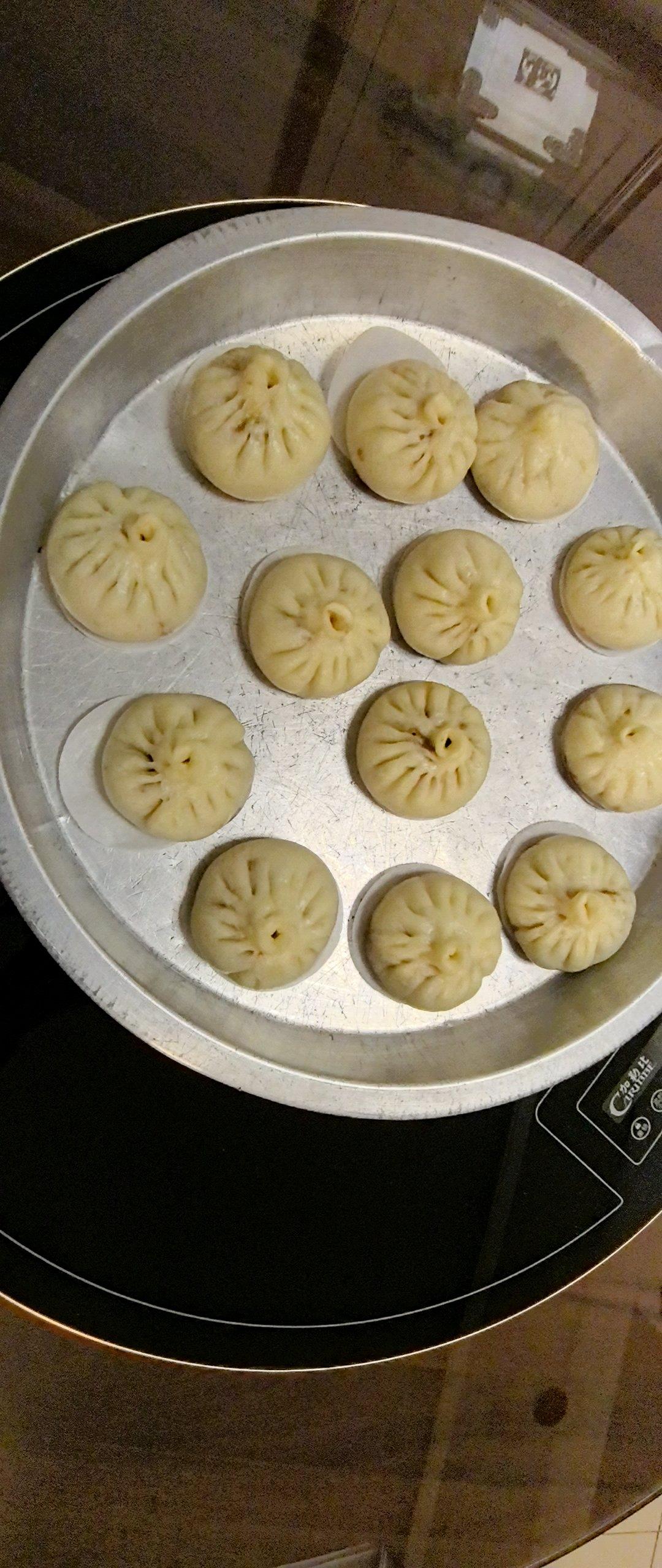 小笼包（秒杀市面上小笼包店的做法）