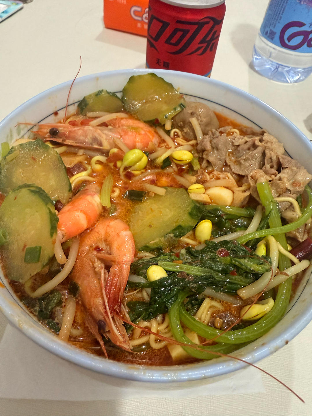家庭版牛奶麻辣烫，味道绝对不输某亮，某国福。