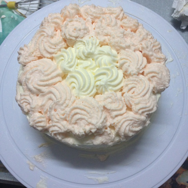 紫色玫瑰渐变裱花蛋糕