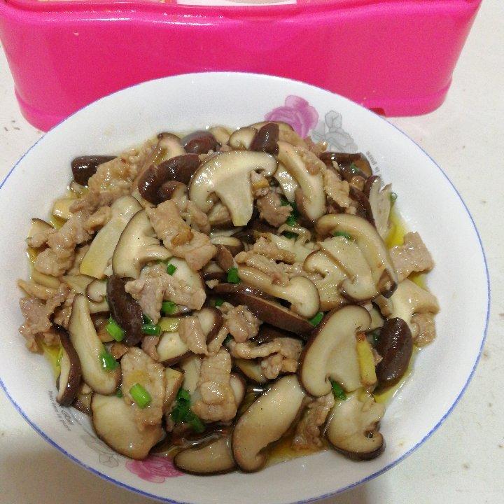 香菇炒肉
