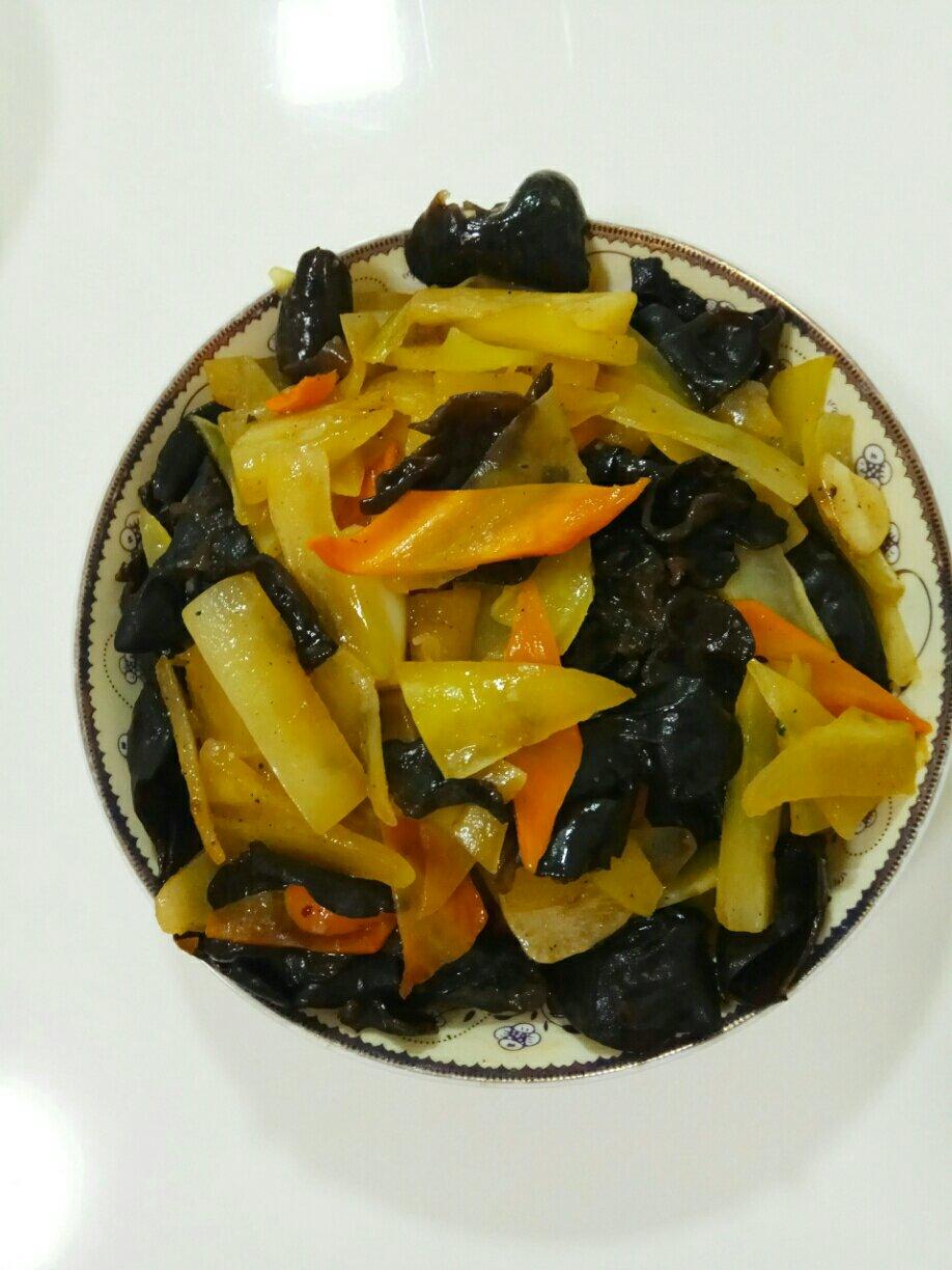 莴笋木耳