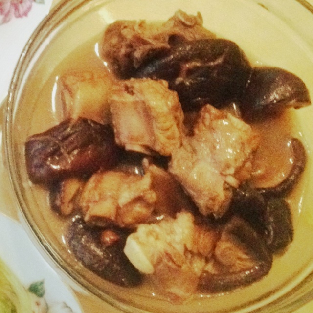 香菇排骨