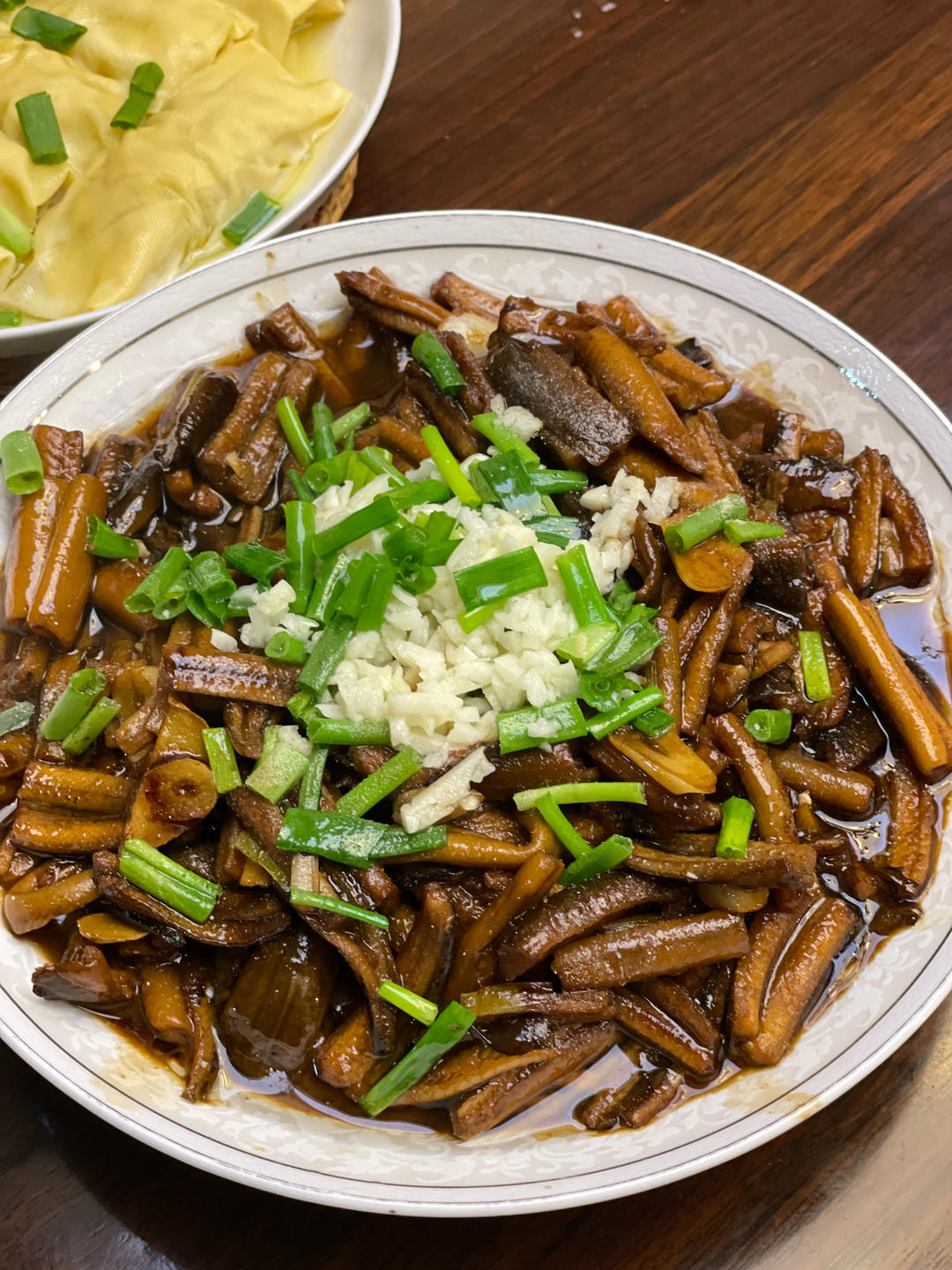 经典本帮菜-响油鳝丝正宗的做法