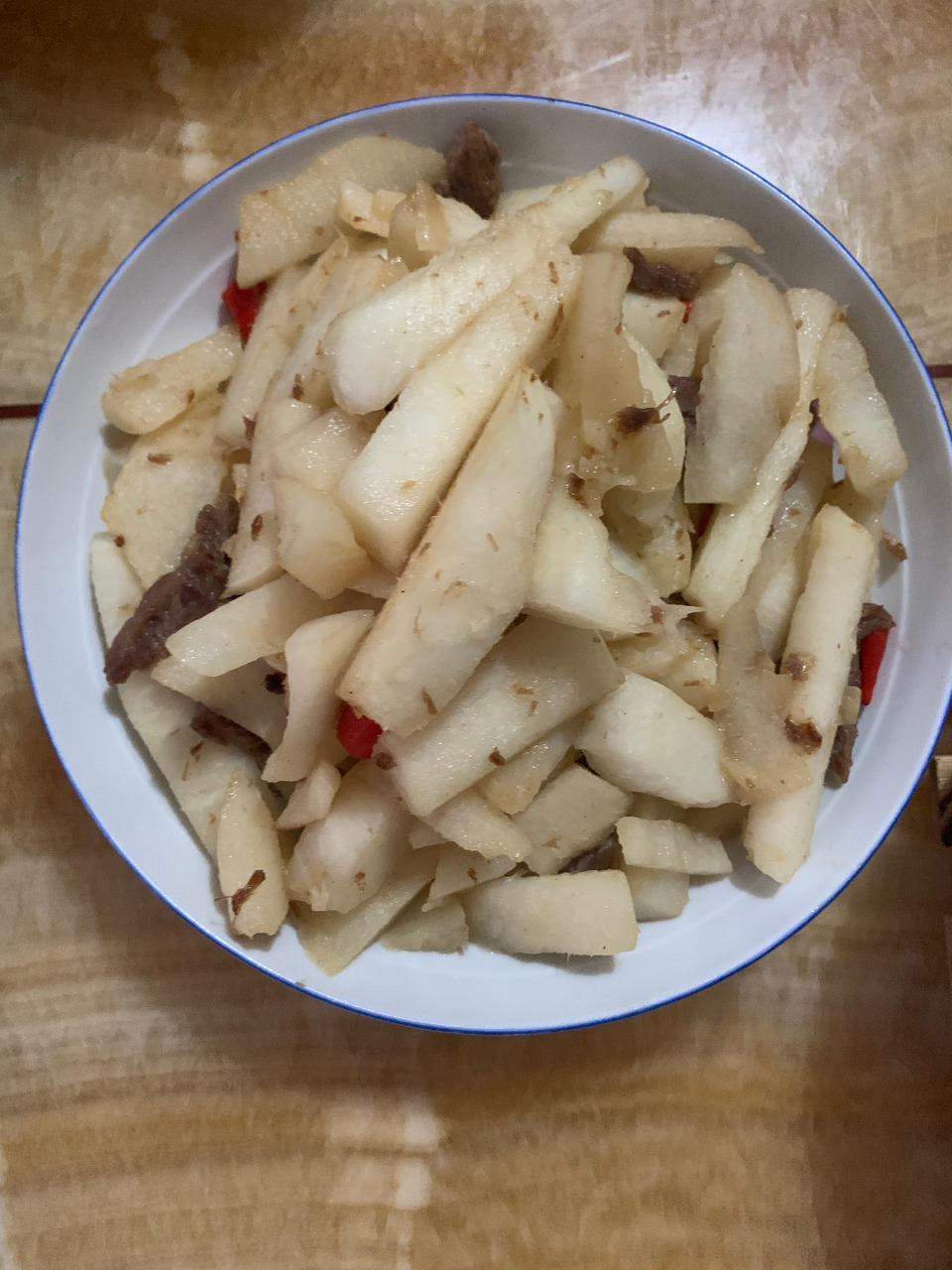 凉薯辣椒炒肉片