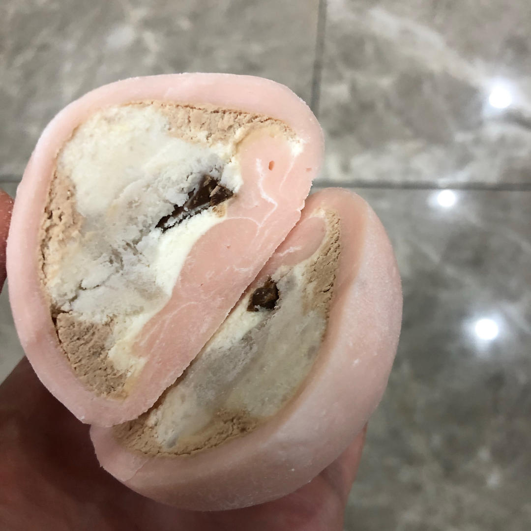 腹黑白胖子——奥利奥雪媚娘