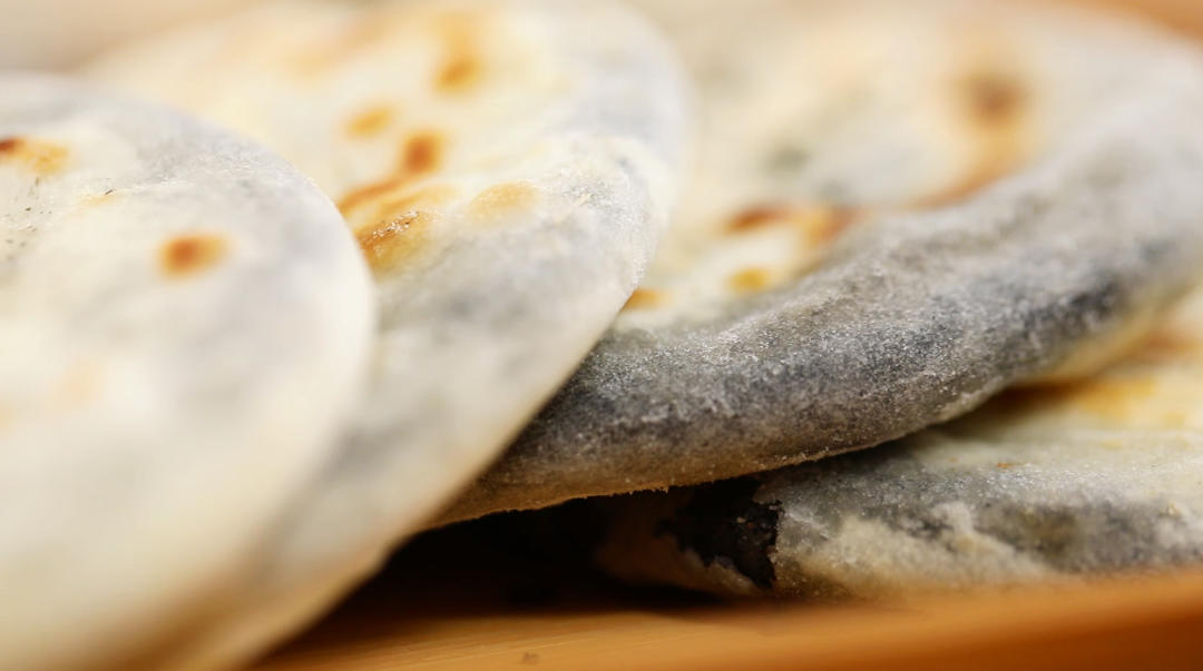 黑芝麻酱烙饼的做法