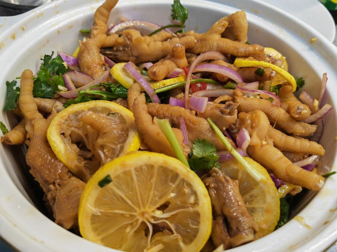 【柠檬酸辣鸡爪】自制超级无敌美味的网红鸡爪