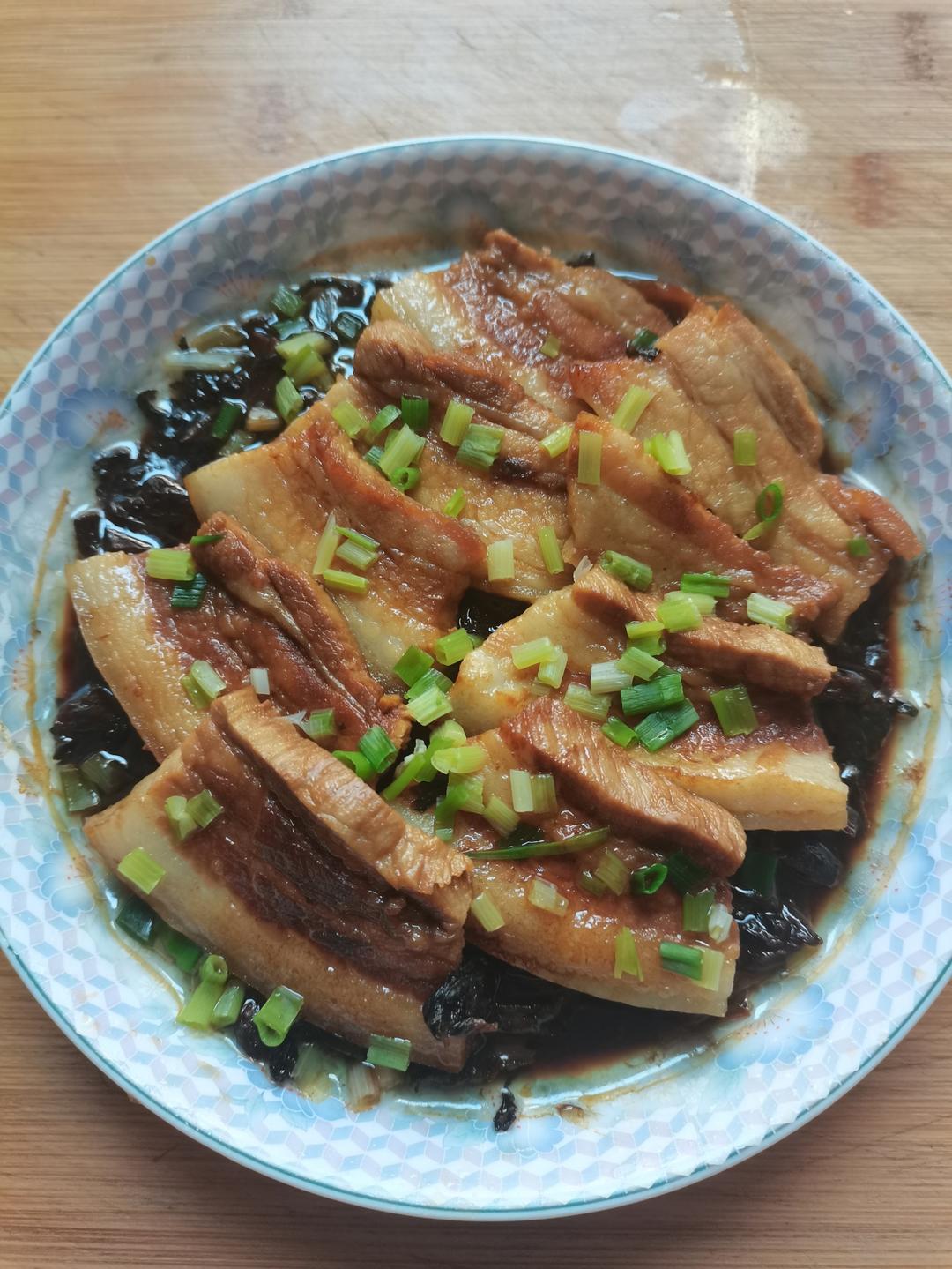 不油炸不上火的梅菜扣肉