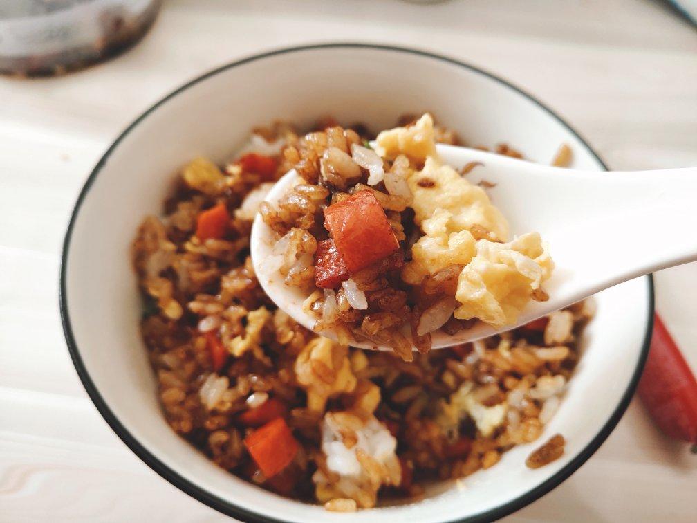 好吃到停不下来的酱油蛋炒饭