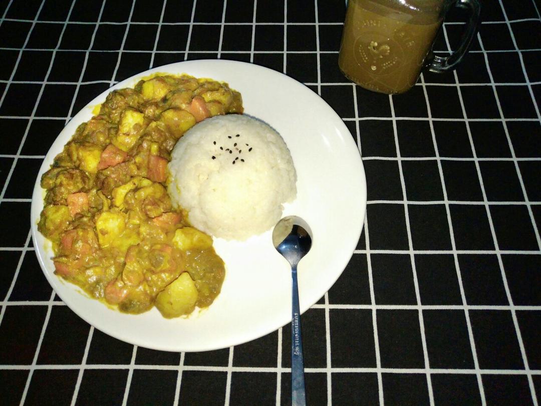 咖喱鸡饭