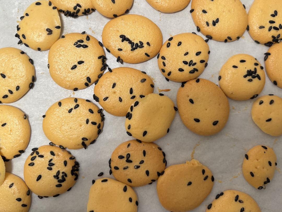 鸡蛋小饼干🥚蛋黄饼干，消耗蛋黄，无油减糖（适合十个月以上宝宝）