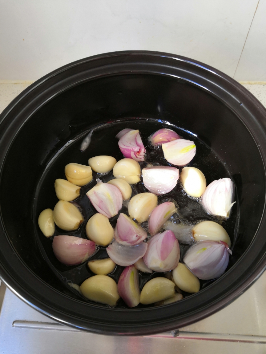 超快手的仪式菜--干锅沙姜鸡的做法 步骤2