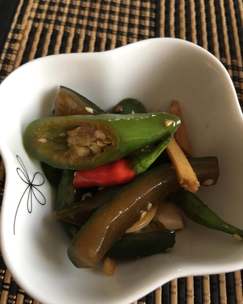 腌黄瓜（非常好吃的咸菜）