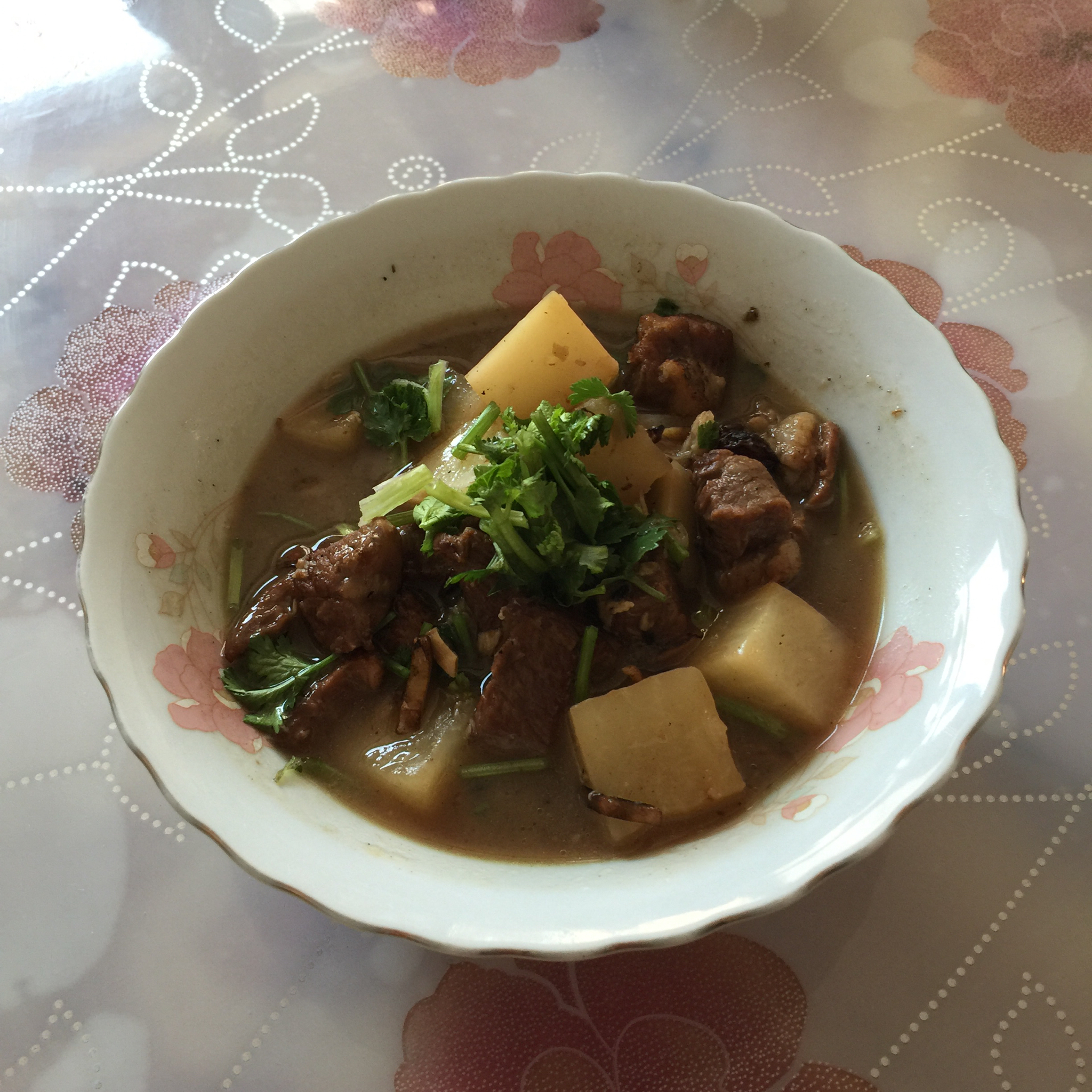 萝卜炖牛腩