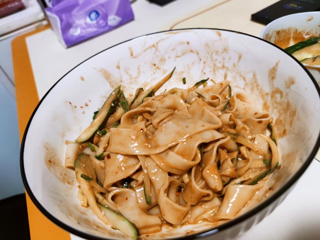 太香了 这个麻酱拌面我可以吃一辈子