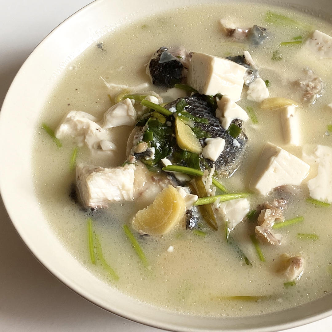 黑鱼豆腐汤