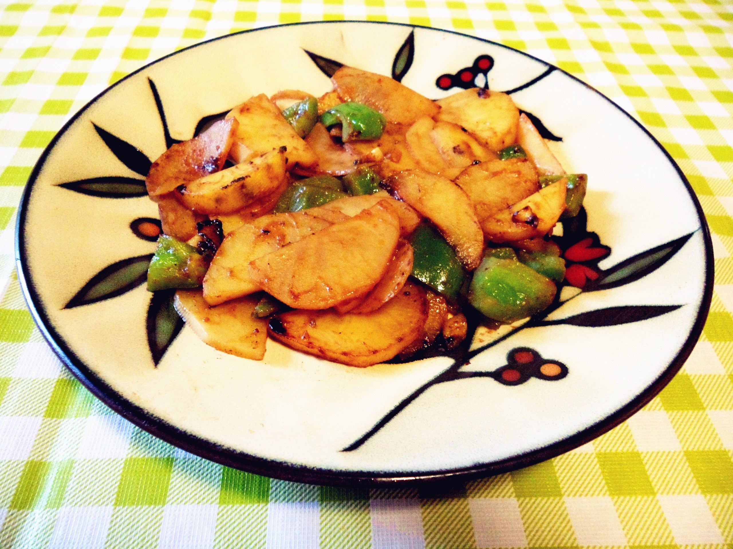 青椒番茄土豆片